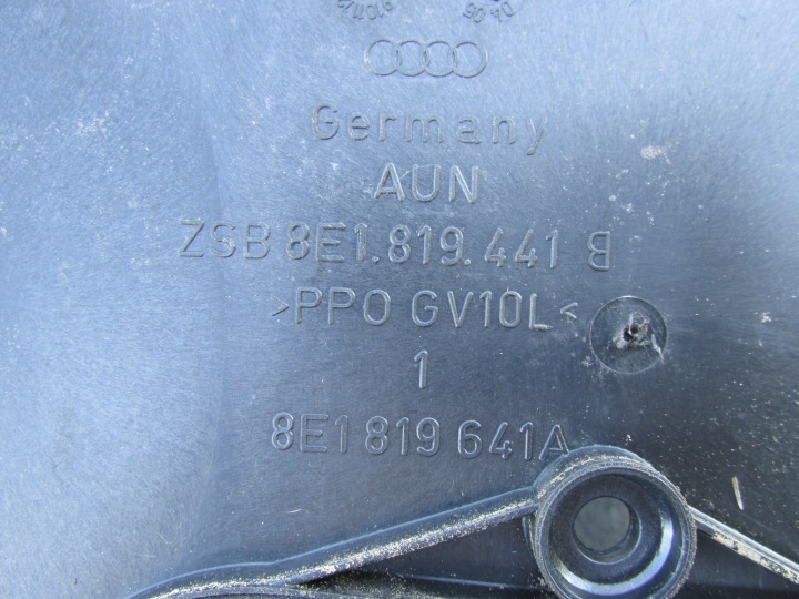 CHÂSSIS FILTRE BERLINE AUDI A4 B6/B7 EUROPE 8E1819641A