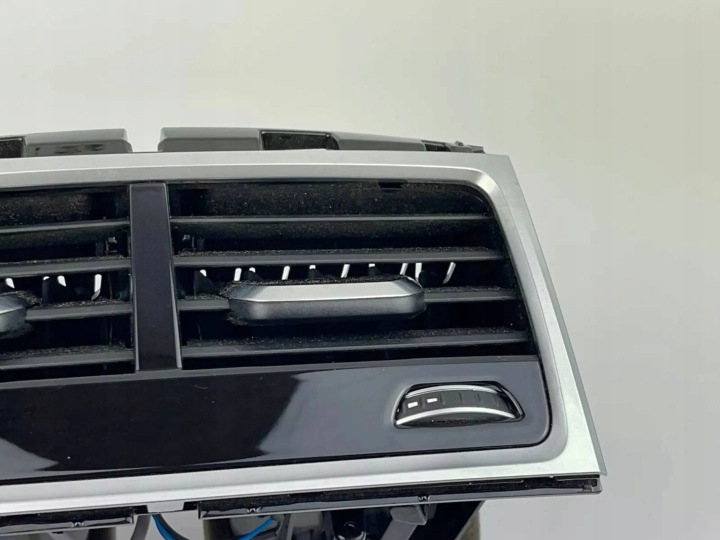 BMW 7 G11 G12 2018 GRILLE CONDUIT D'AIR ARRIÈRE TUNNELS CENTRAL