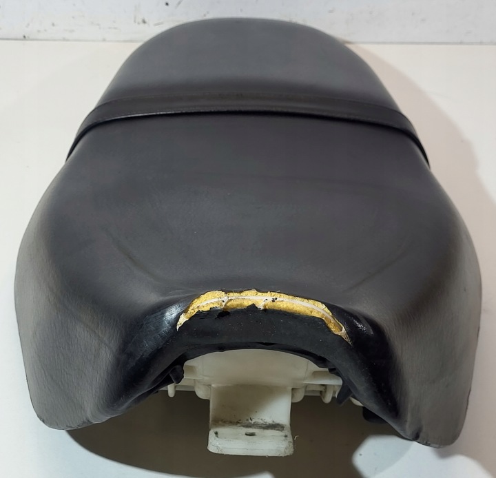SIÈGE SIÈGE BANQUETTE ARRIÈRE 45100-26E-00P21 SUZUKI GSF 600 BANDIT 1996-1999R