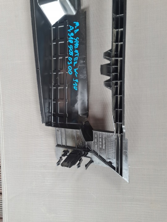 GUIDE D'AIR MERCEDES SPRINTER A9105050300