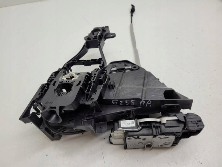 SERRURE AVANT DROIT VOLVO V40 II 31440392 6 GOUPILLE EUROPE