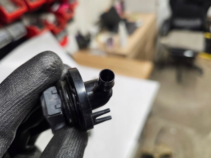 BMW OE 6875605 SERVO FREIN