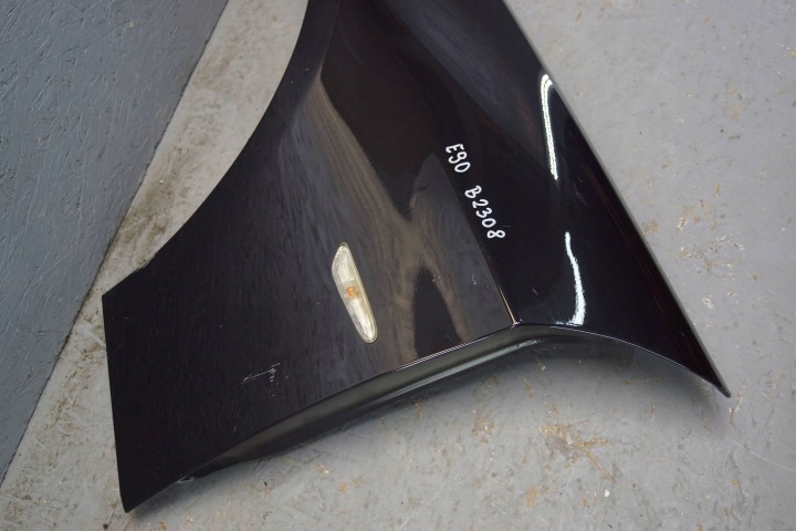 BMW E90 AILE GAUCHE AVANT (D2308)