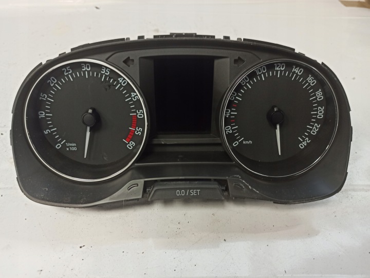SKODA FABIA III EUROPE COMPTEUR TABLEAU DE BORD 6V0920731B