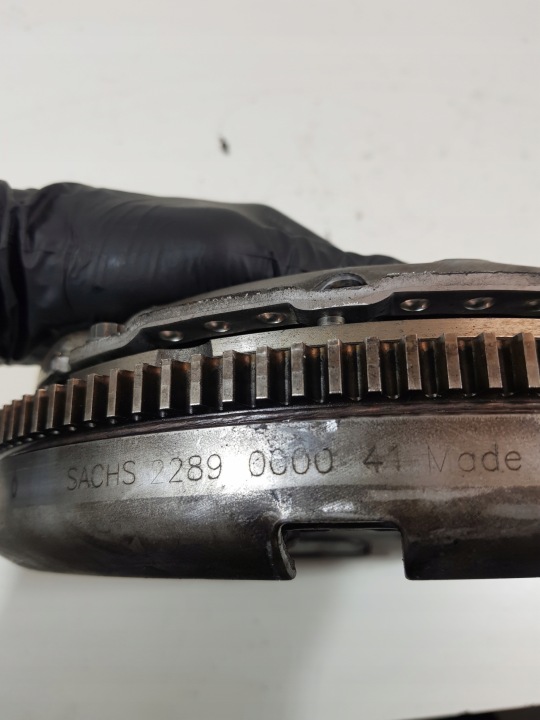 EMBRAYAGE JEU VW BORA/GOLF/POLO/PASSAT 1 SACHS SPRZEGLA/CLUTC 2289 000 041
