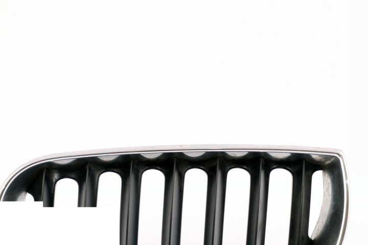BMW X3 E83 RÉSERVOIR GRILLE CALANDRE PARE-CHOCS LEWO 3402909