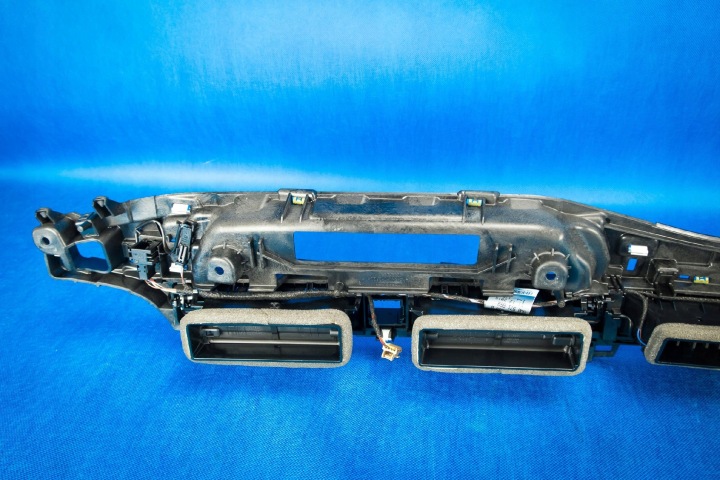 GRILLE CONDUIT D'AIR TABLEAU DE BORD CONSOLES AUDI A4 A5 8W1820902E