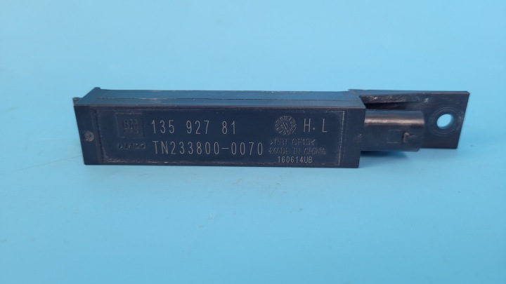OPEL INSIGNIA B MODULE ANTENNE KEYLESS 13592781