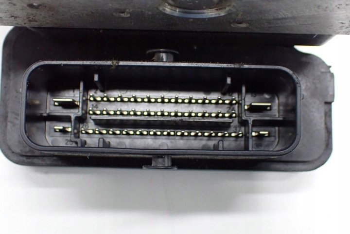POMPE ABS DE FREIN A0004313700 MERCEDES CLA W117 W176 W246 17R