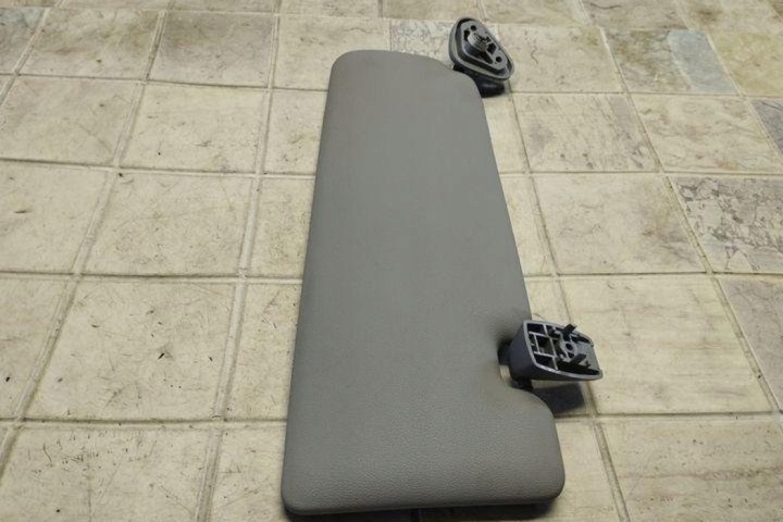 PROTECTION PARE-SOLEIL DROITE BMW 1 (E87) 71205609 2.0L GASOLINE 95KW 2006