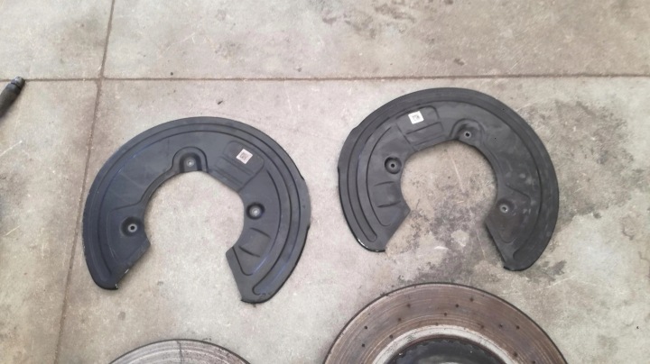 MERCEDES W223 FREINS ÉTRIER DE FREIN DISQUES PLAQUETTES