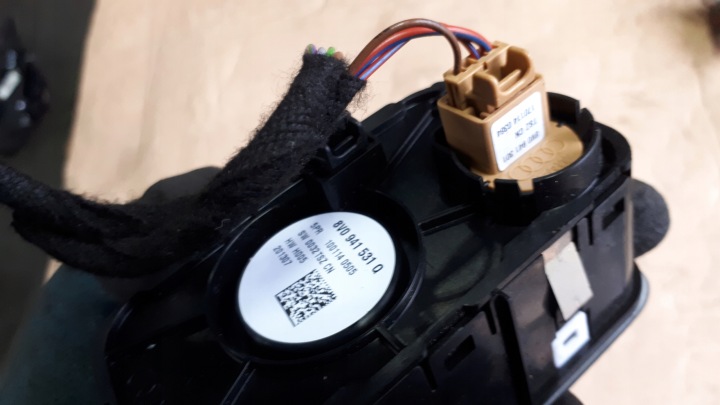 A3 8V COMMUTATEUR COMMUTATEUR FEUX 8V0941531Q