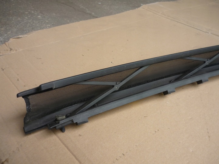DÉFLECTEUR D'AIR WIATROLAP PROTECTION VW EOS 1Q0877651D FONCTIONNEL