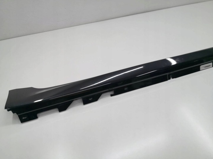MOULURE SEUIL REVÊTEMENT BMW 5 G30 G31 MODULE 16- DROITE