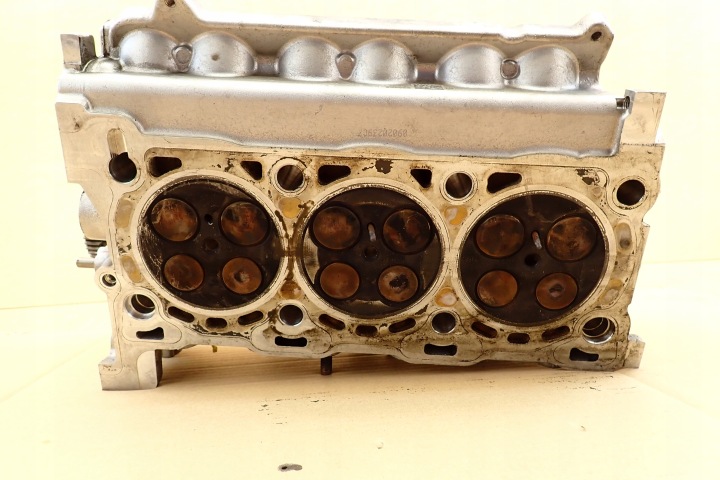 CULASSE 90352084F DROITE RH GRAND CHEROKEE JEEP WK2 3.0CRD