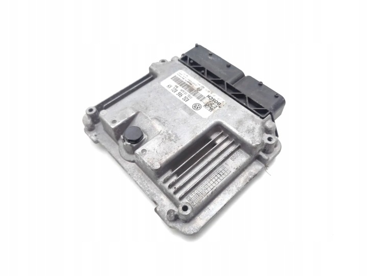 VW GOLF CONTRÔLEUR MODULE ECU 1.9 TDI DIESEL 77KW (105 HP) 03G906021KH 2006