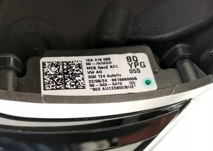 VOLANT MULTIFONCTIONNELLE DOTYKOWA VW ID.7 ID7 10A419089BQ YPG NEUF ORIGINE