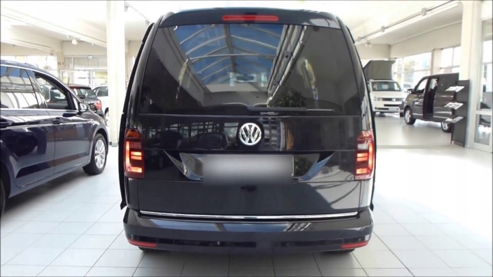 VW VOLKSWAGEN CADDY IV MOULURE CHROME SUR COUVERCLE DE COFFRE