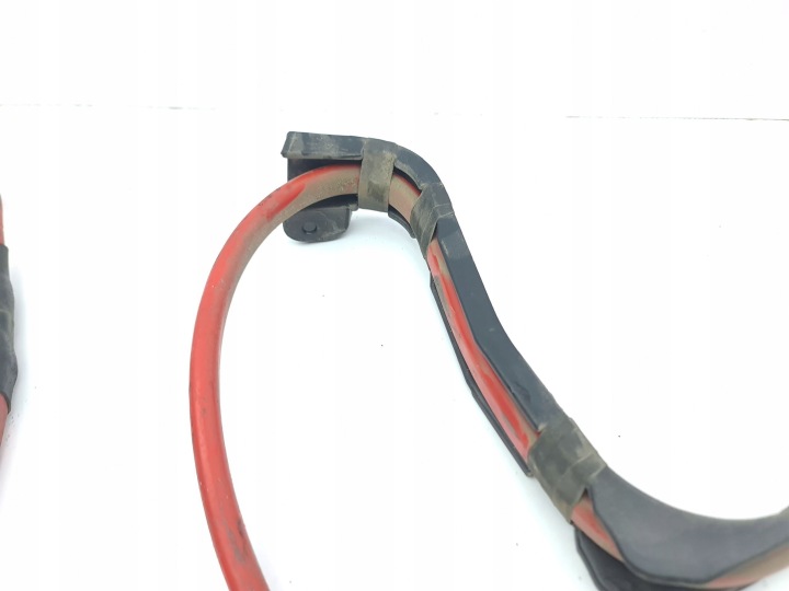 BMW 5 E60 E61 2006 SERRE-CÂBLE POSITIVE 9297280