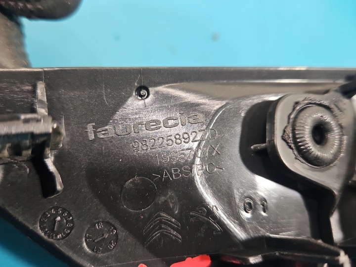 HAUT-PARLEURS ENSEMBLE PEUGEOT 508 II 18- 9809320180 98204975ZD 98204773ZD