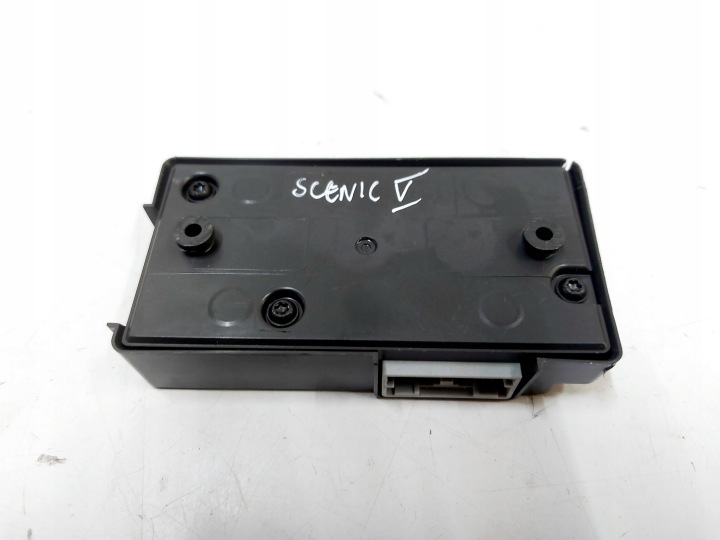 RENAULT SCENIC V MEGANE V E-TECH 24R. MODULE CONTRÔLEUR BATTERIE BATTERIES