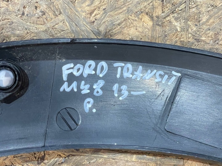 FORD TRANSIT MK8 VIII (MK6 VI) 13- MOULURE REVÊTEMENT SUR AILE GAUCHE ARRIÈRE