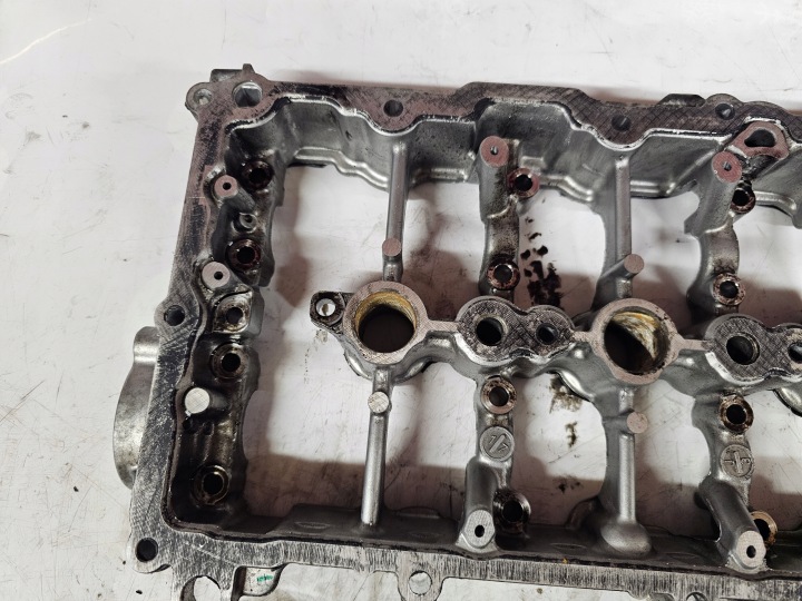 CITROEN OE 9812647280 COUVERCLE GALET DISTRIBUTION