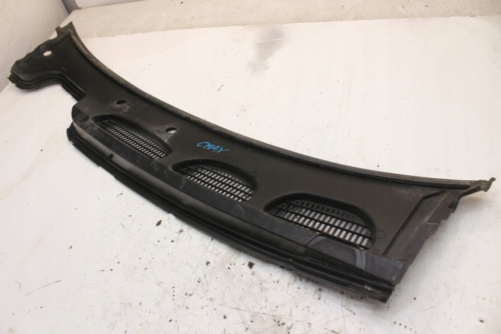 FORD C-MAX MK1 I DOUBLURE DE PASSAGE DE ROUE EUROPE 3M51-R02216-AG
