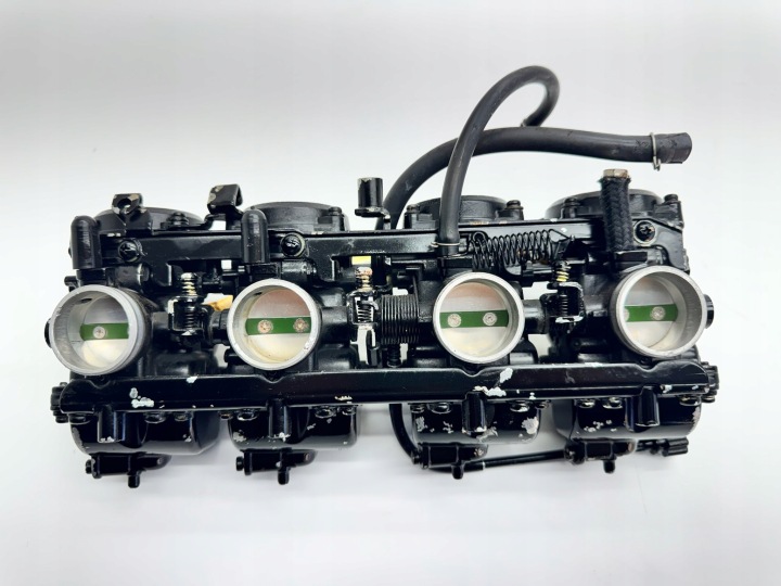 KAWASAKI GPZ 750 84' CARBURATEUR CARBURATEURS