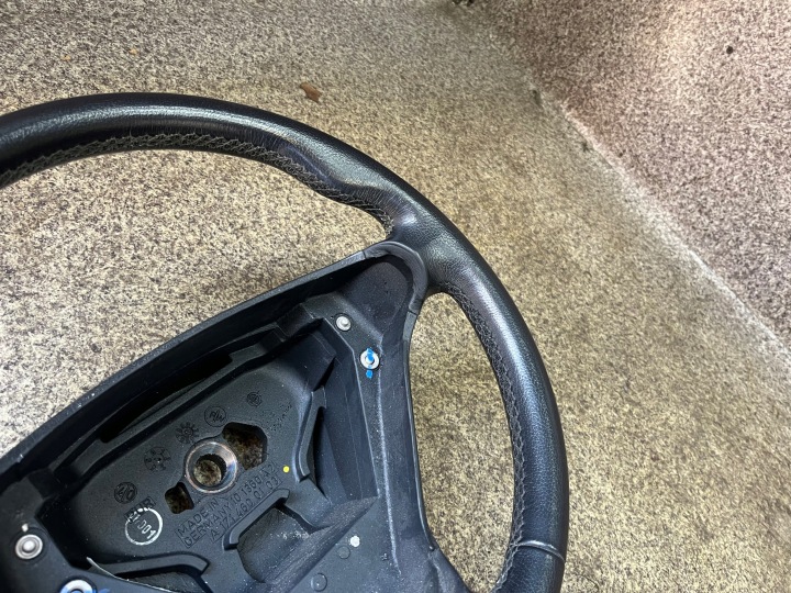 VOLANT KIERKA CUIR NOIRE MERCEDES SLK R171 W171 EN BON ÉTAT ORIGINE