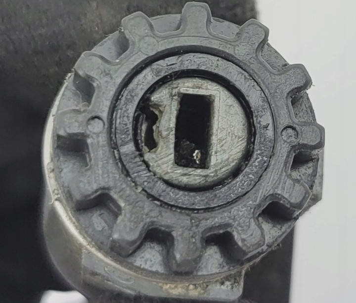 AUDI A6 C6 SEMELLE SERRURE GAUCHE AVANT 4F0837063 EUROPE