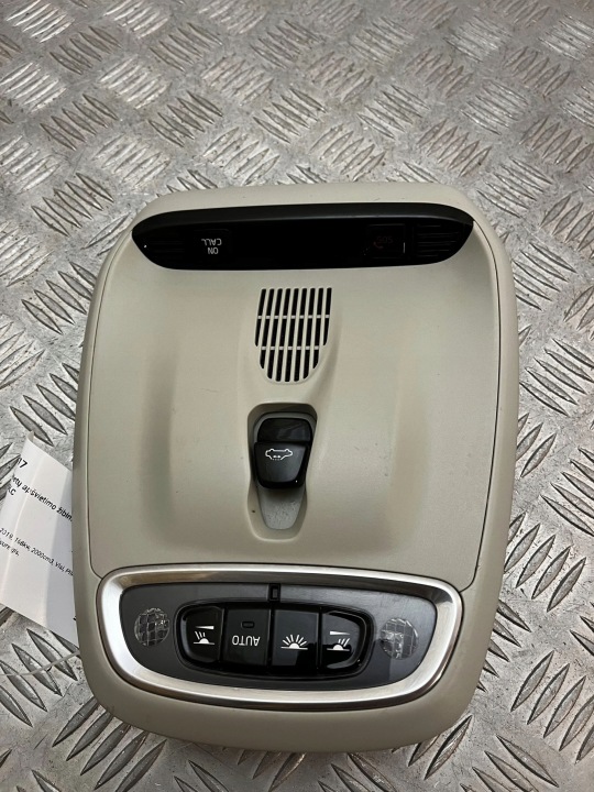VOLVO XC90 2019 AMPOULE SUFITOWA 31443745