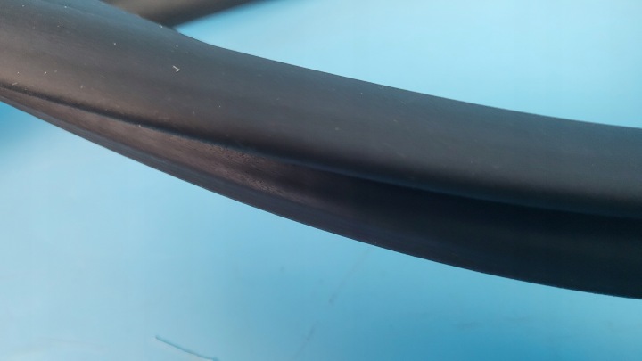 BMW 2' F74 223 25R 2.0B JOINT D'ÉTANCHÉITÉ PORTES DROIT AVANT 5A3E989