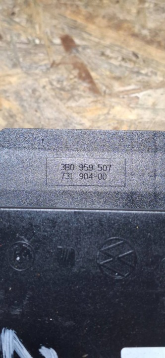 VW GOLF 4 MODULE CONFORT 1J0959799Q