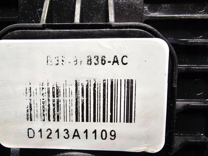 PÉDALE GAZ FORD RANGER (TKE) AB399F836AC 3.2L DIESEL 2013