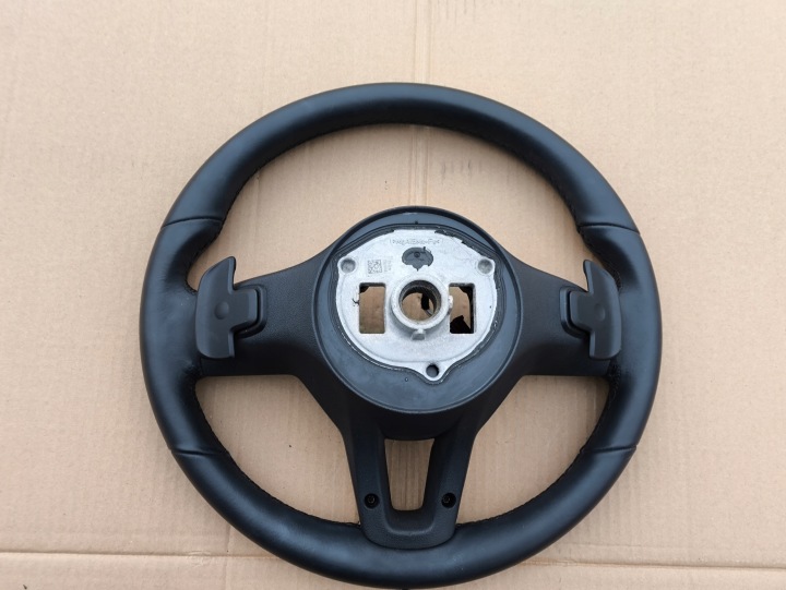 VOLANT MERCEDES W177 W253 W205 PALETTES EN BON ÉTAT