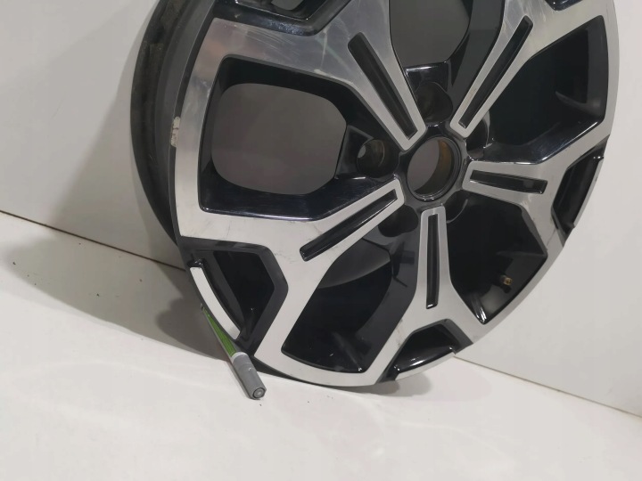JANTE ALUMINIUM DACIA OE DUSTER II REGARDER ZDJECIA X 17″ 3X8