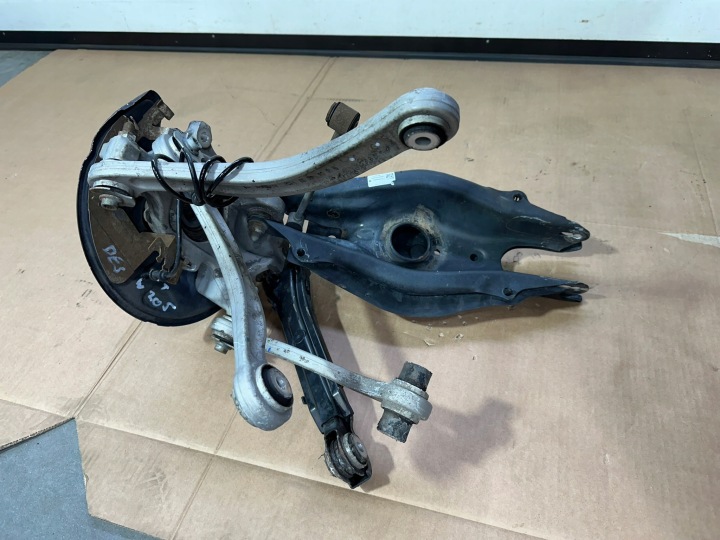 ROTULE DE DIRECTION DROIT ARRIÈRE DROITE ARRIÈRE BRAS DE SUSPENSION MOYEU MERCEDES C W205 DES