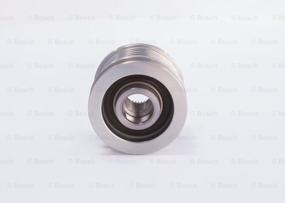 ALTERNATEUR EMBRAYAGE UNIDIRECTIONNEL BOSCH F 00M 991 303