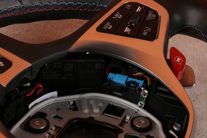 BMW M3 G80 G81 M4 G82 G83 VOLANT M-POWER AVEC CHAUFFAGE PALETTES ASSISTANT