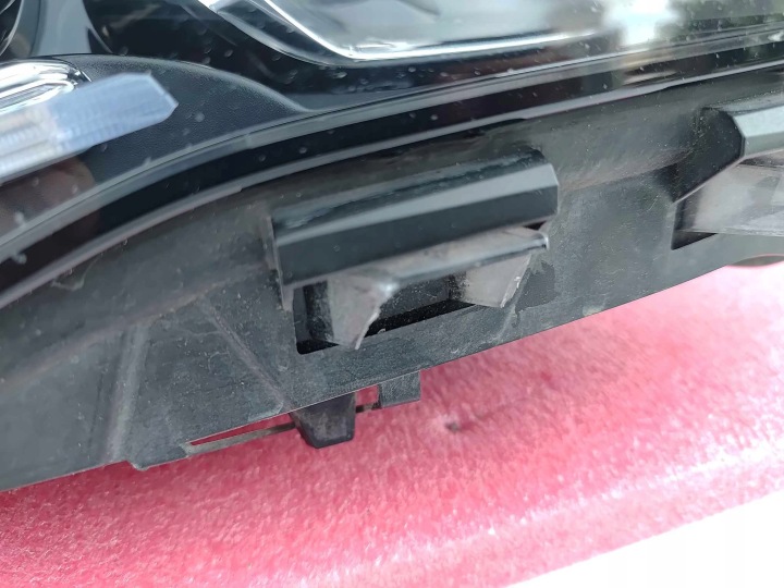MERCEDES CLA W118 PHARE DROITE AVANT AVANT COMPLET LED 3240