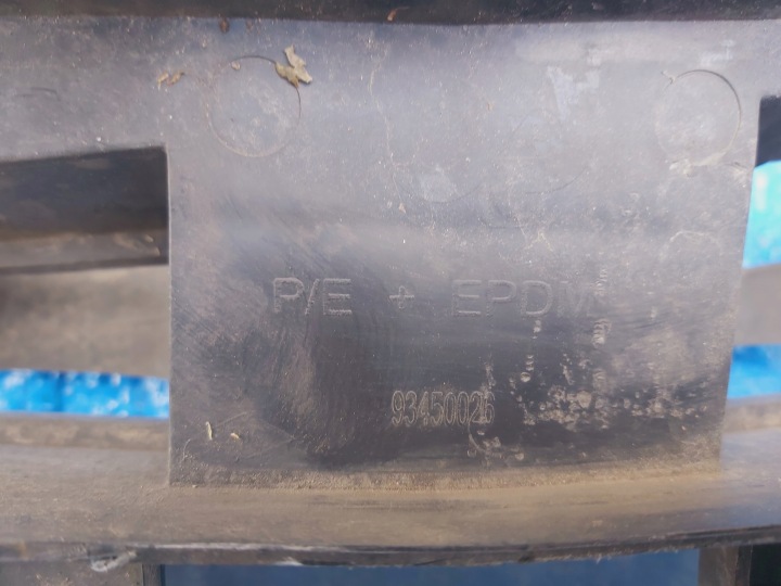 OPEL-CZESCI VIVARO B AMORTISSEUR POLYSTYRÈNE POUTRE PARE-CHOCS AVANT 93450026