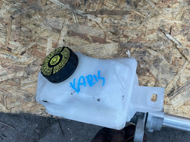 TOYOTA YARIS IV SERVO POMPE FREINS ÉLECTRIQUE 0204856669