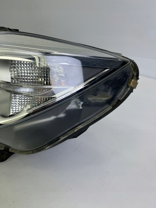 PHARE GAUCHE AVANT BMW F32 F36 BIXENON UK 7377845