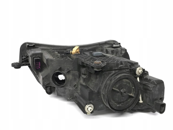 PHARE GAUCHE AVANT SKODA SUPERB III XÉNON 3V1941015B