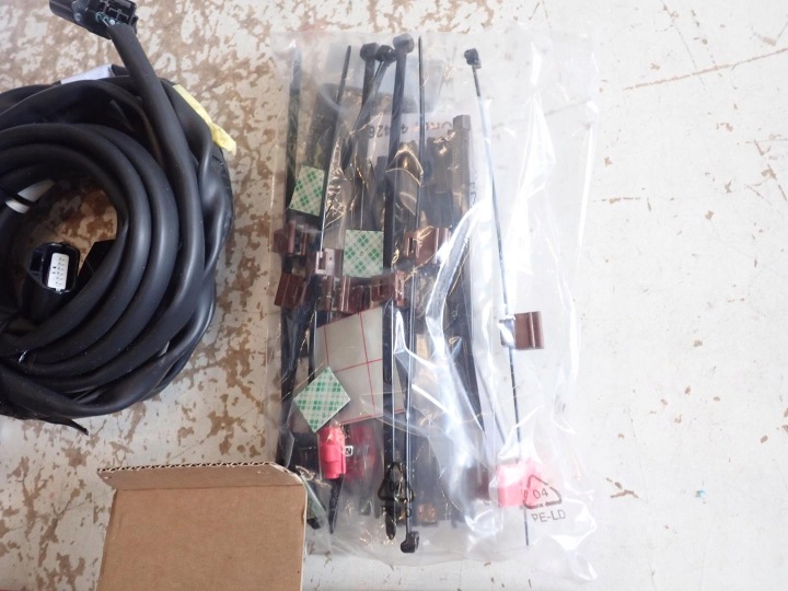KIT CAPTEURS STATIONNEMENT MAZDA 2 CX3