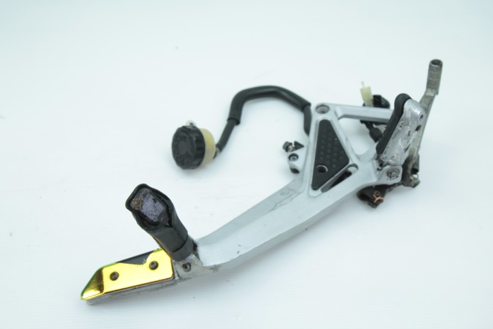 HONDA PC36 RADIO 600 HORNET 05-06 SET PODNOZEK DROIT