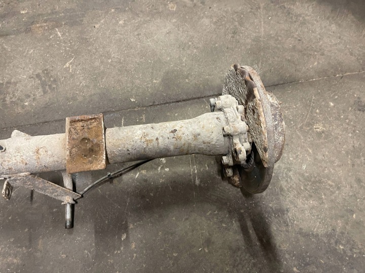 POUTRE ARRIÈRE AVEC RÉDUCTEUR IVECO DAILY 4TH GEN 66007186886