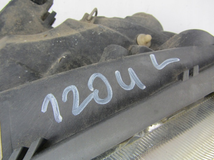 VOLVO XC60 1 PROJECTEUR GAUCHE 08-13 30763137 LH 30763137LH RHD UK
