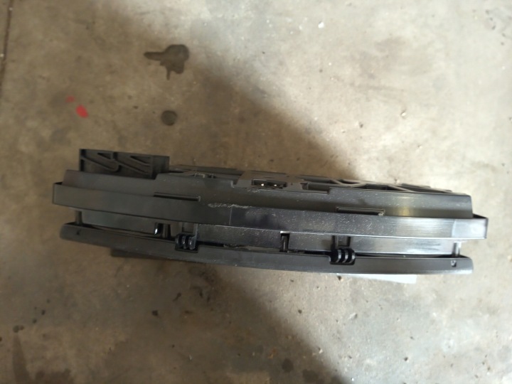 COMPTEUR TABLEAU DE BORD OPEL ZAFIRA B 1,8 16V 13225986